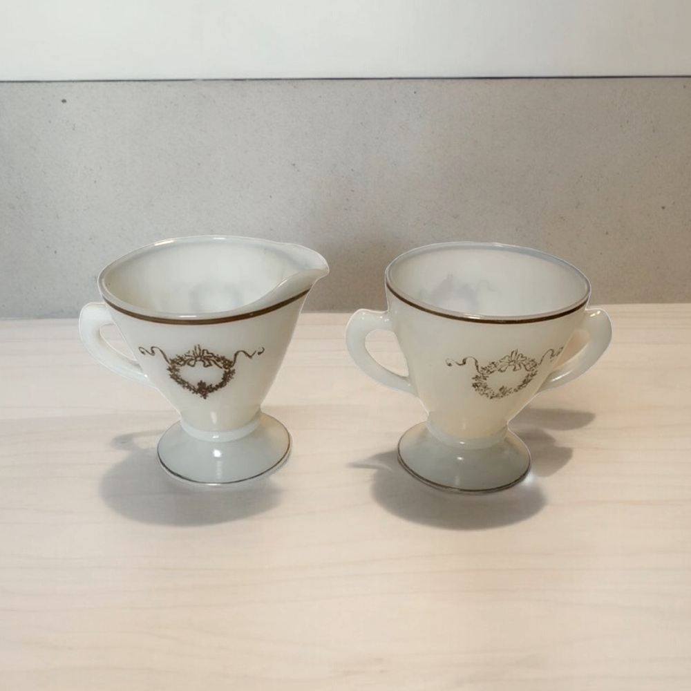 Vintage cup and creamer set